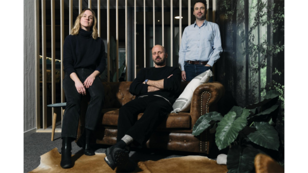 lode lies anton fashion